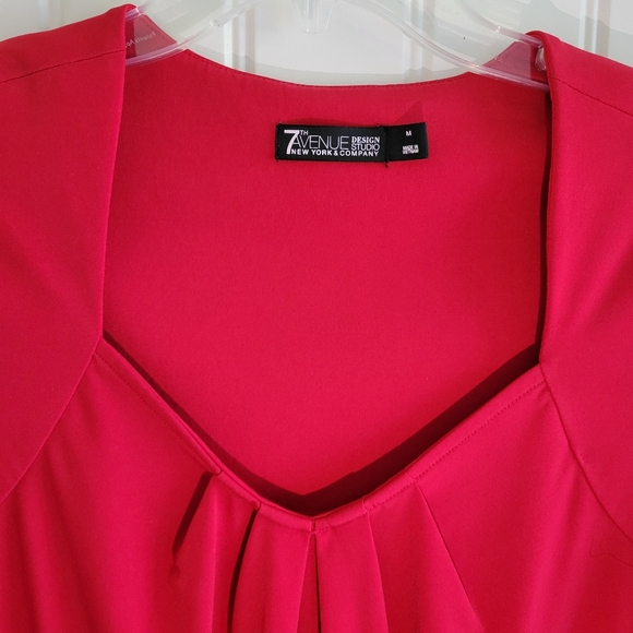7th Avenue Design Studio New York and Company Pleated Red Bouse - Picture 3 of 3